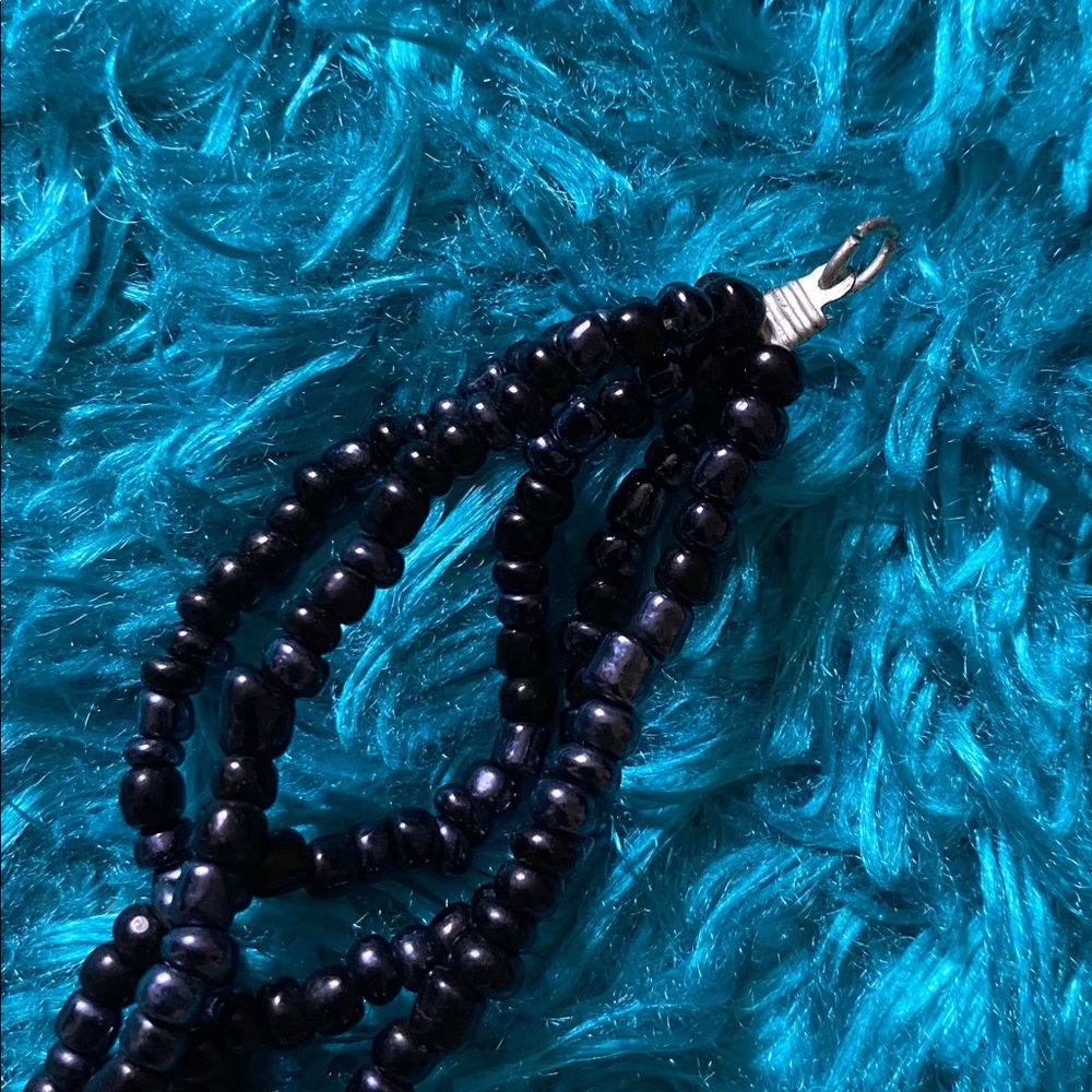 Black Five-Strand Beaded Necklace - Picture 6 of 16